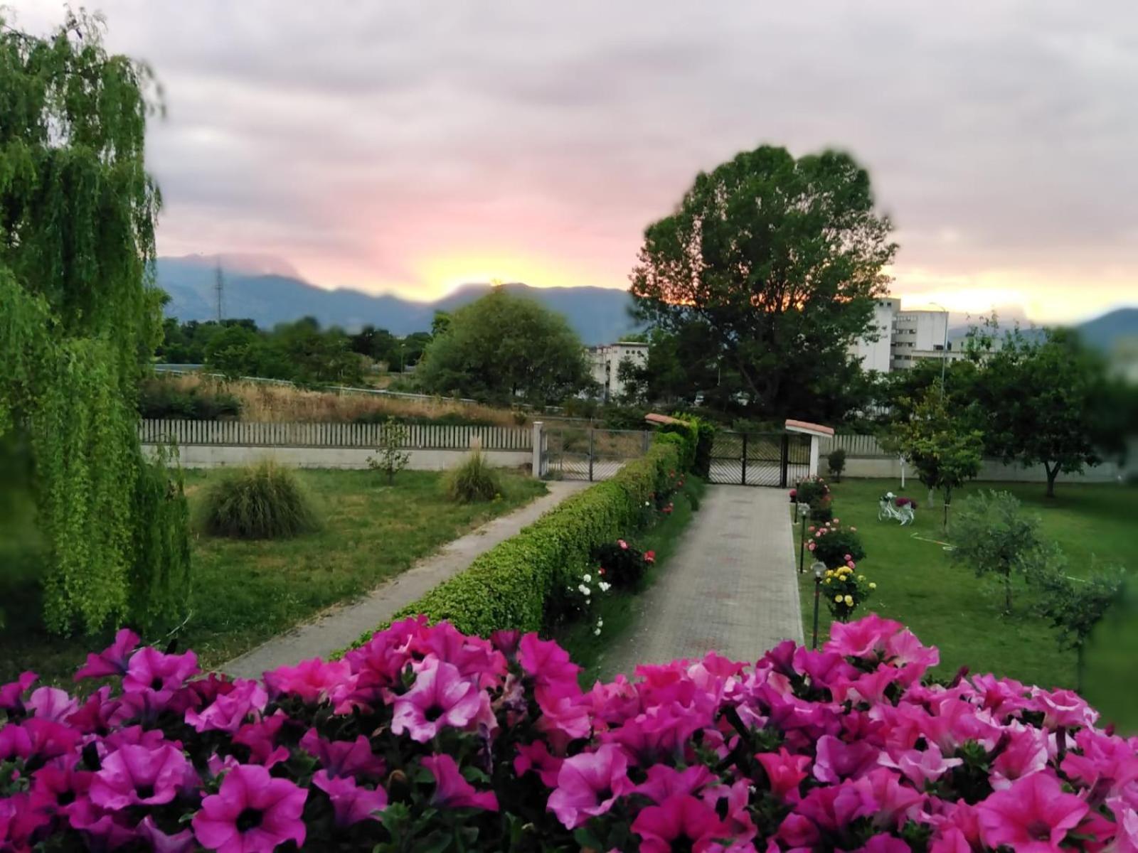 Parco Delle Rose Villa Sulmona Bagian luar foto