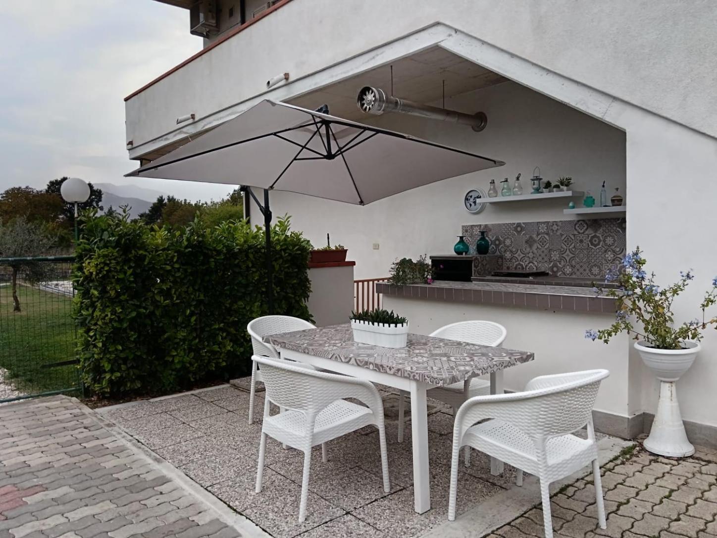 Parco Delle Rose Villa Sulmona Bagian luar foto