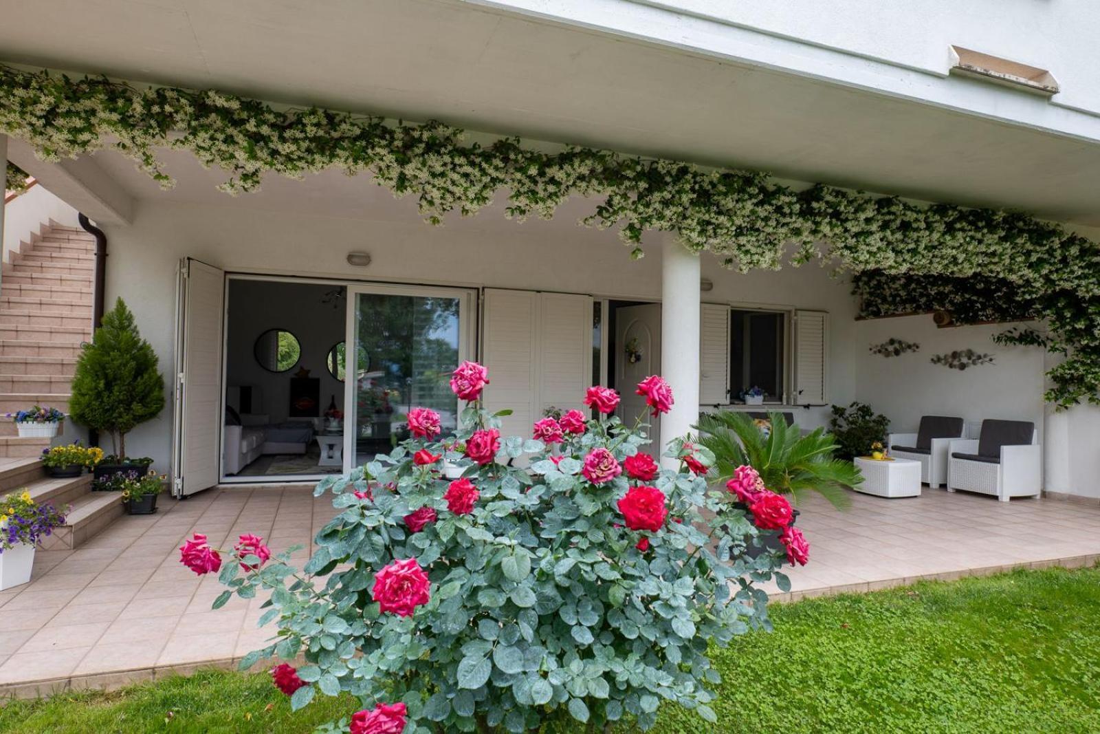 Parco Delle Rose Villa Sulmona Bagian luar foto